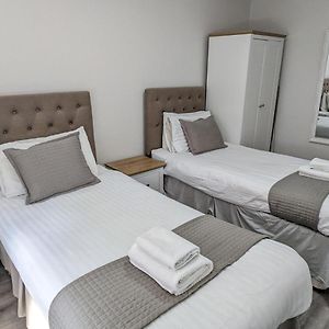 Cocoon @ International Inn + Apartments